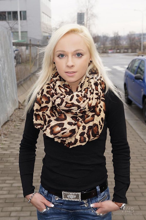 Аничка, 18